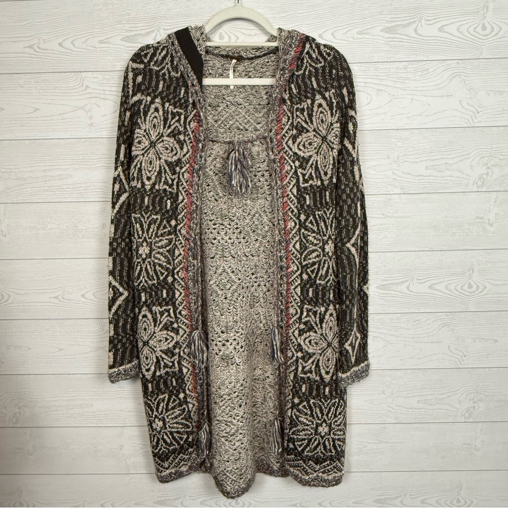 Free People Kai Tassel Pom Hooded Long Cardigan Size XS Bohemian - Picture 4 of 7